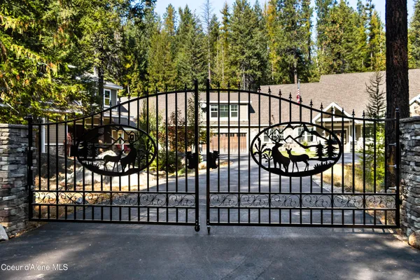 $2,799,000 | 399 Forest Knolls Drive, Sandpoint, ID 83864