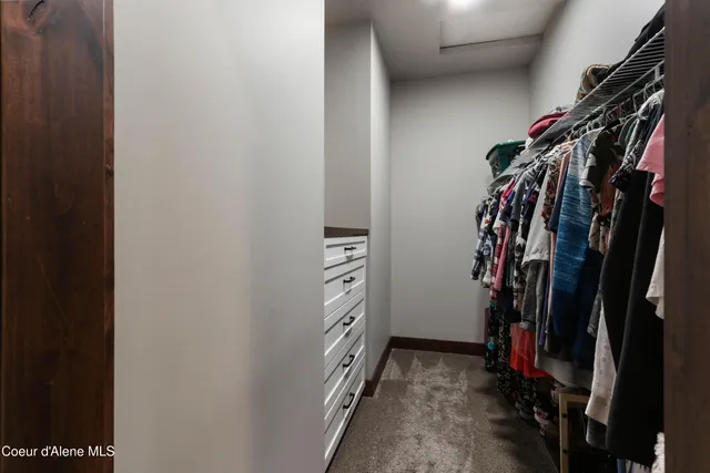 $2,850,000 | 399 Forest Knolls Drive, Sandpoint, ID 83864