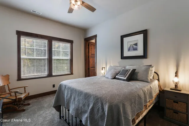 $2,850,000 | 399 Forest Knolls Drive, Sandpoint, ID 83864