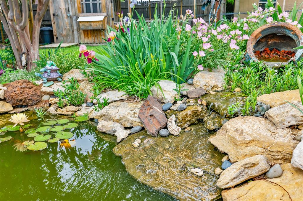 2212 North Aspen Road Gainesville, TX 76240 - Photo 29 of 34 a picture of plants
