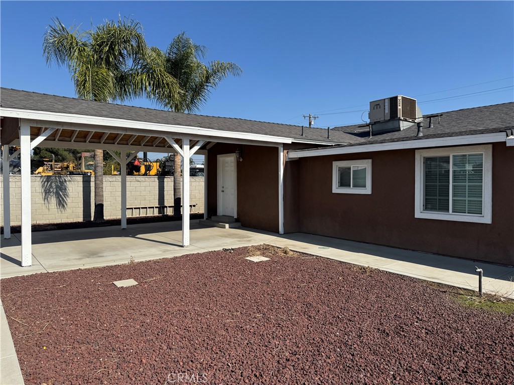 10674 Locust Avenue Bloomington, CA 92316 - Photo 46 of 50