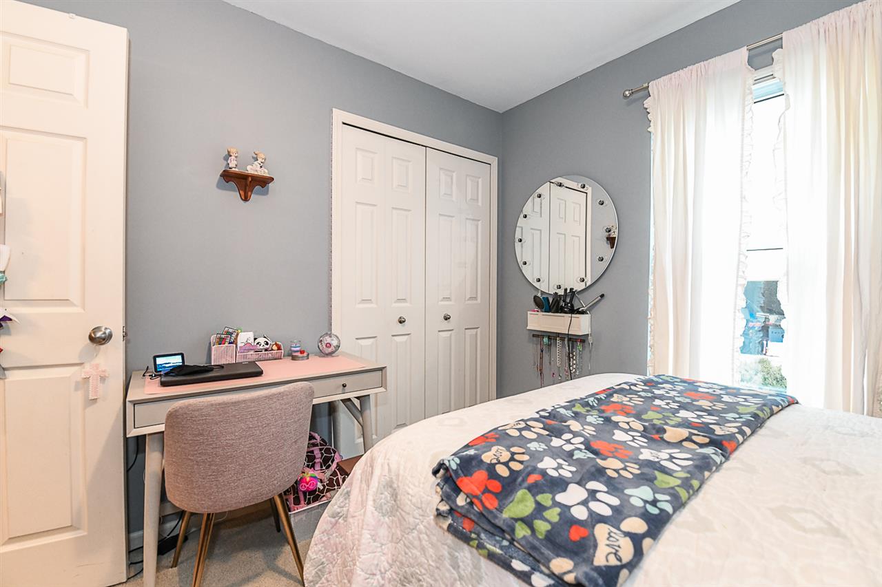 51879 Rivard Road New Baltimore, MI 48047 - Photo 20 of 28 50031729-19.JPG