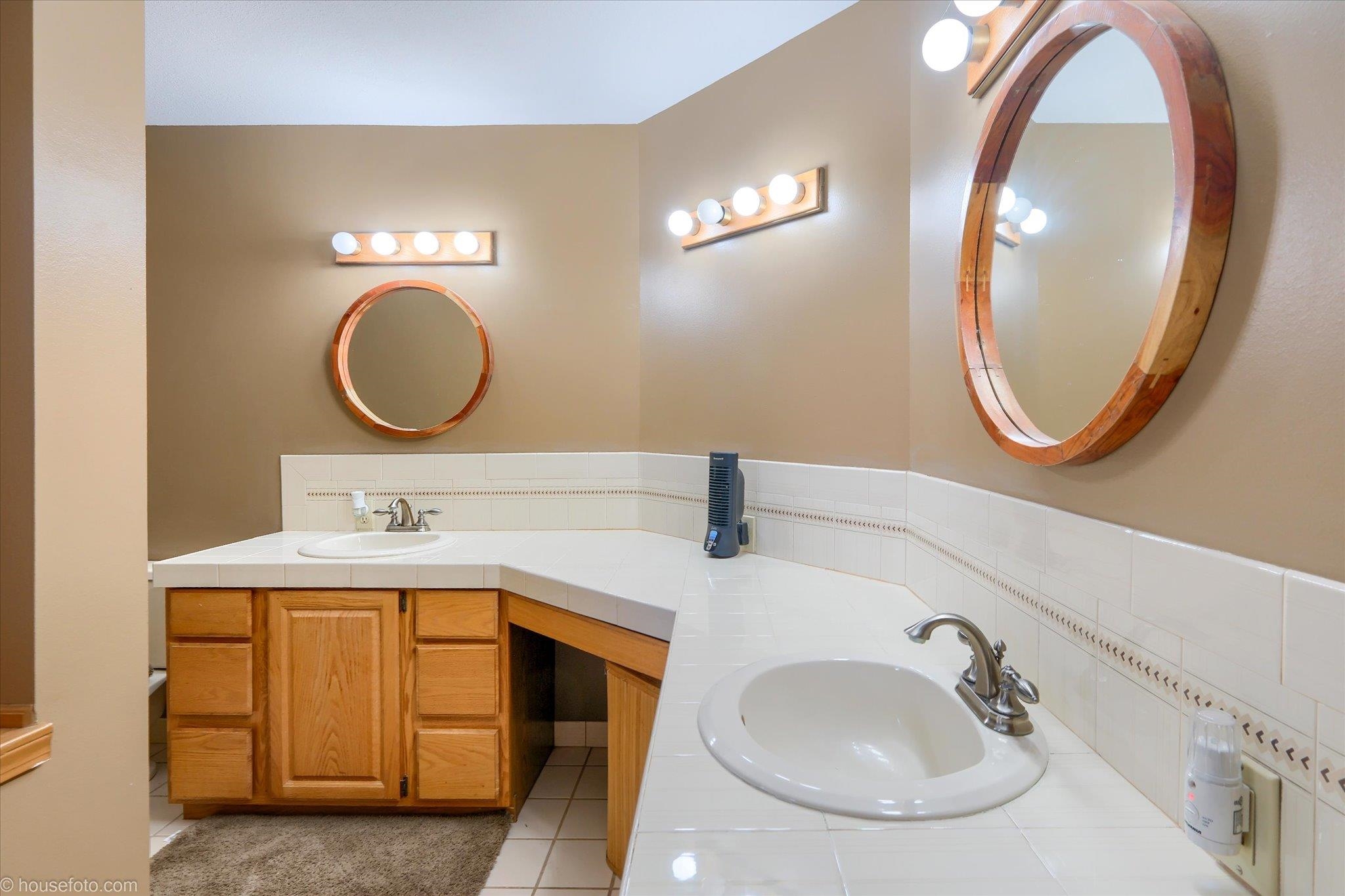 11523 Kings Coach Road Grand Blanc, MI 48439 - Photo 31 of 46