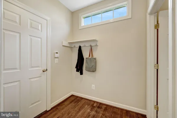 $1,750,000 | 22350 Dolomite Hills Drive, Ashburn, VA 20148