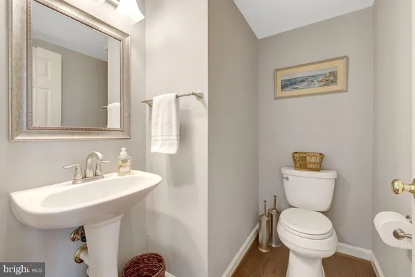 $1,750,000 | 22350 Dolomite Hills Drive, Ashburn, VA 20148