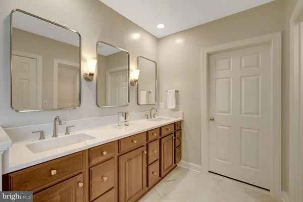 $1,750,000 | 22350 Dolomite Hills Drive, Ashburn, VA 20148