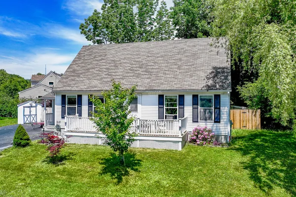 $365,000 | 15 Nevelson Street, Rockland, ME 04841