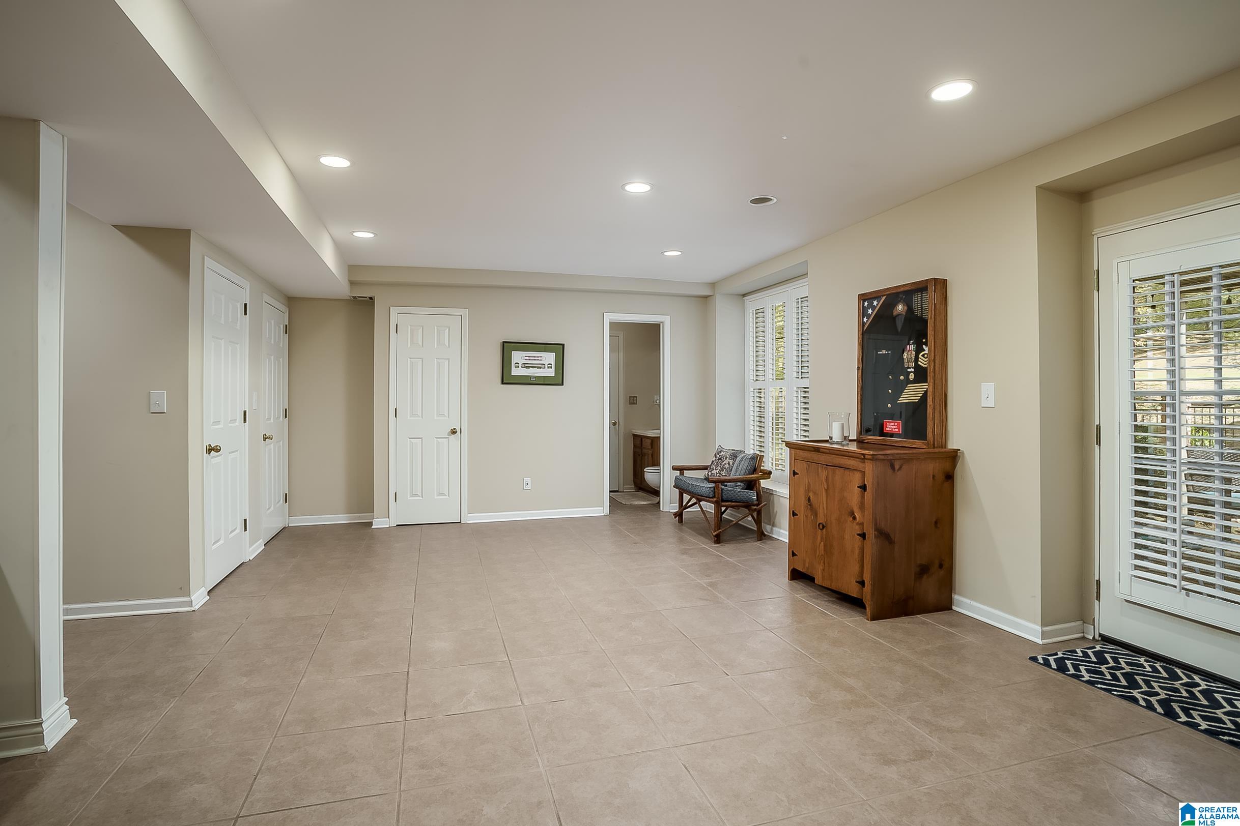 1171 Country Club Circle Birmingham, AL 35244 - Photo 41 of 50