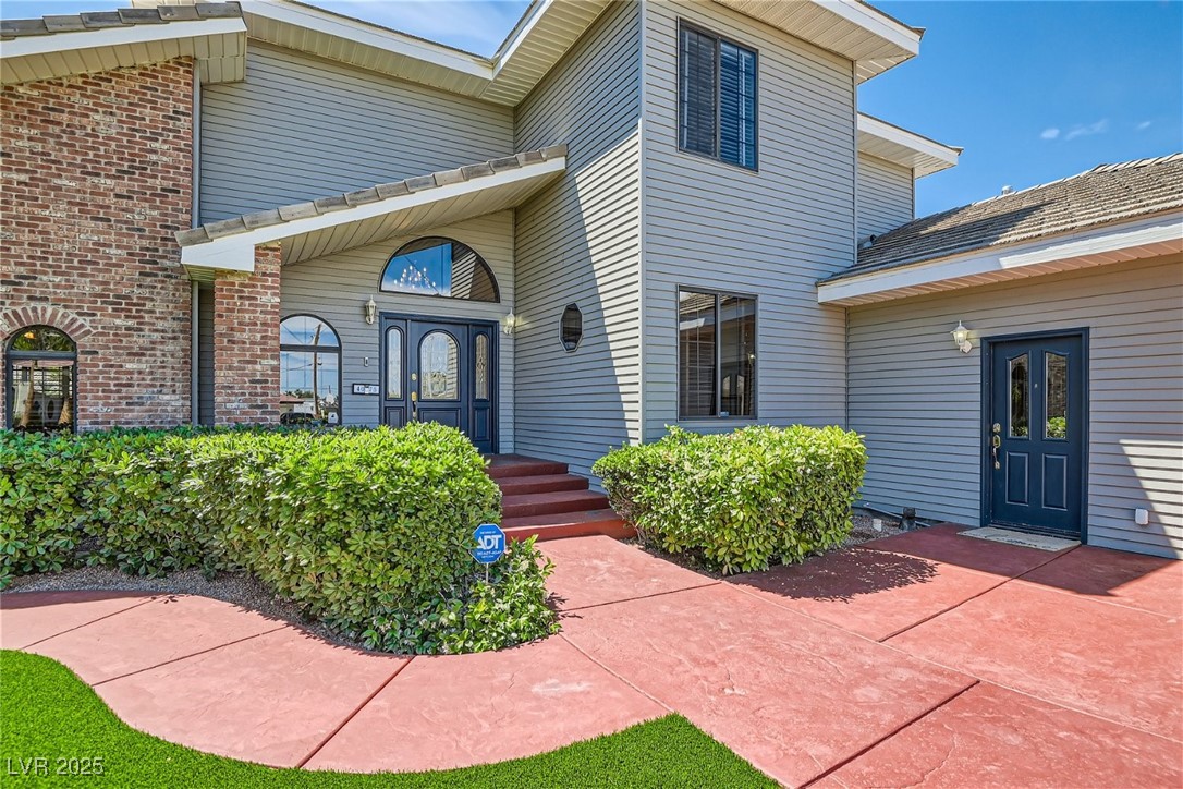 4075 East Oquendo Road Las Vegas, NV 89120 - Photo 3 of 63