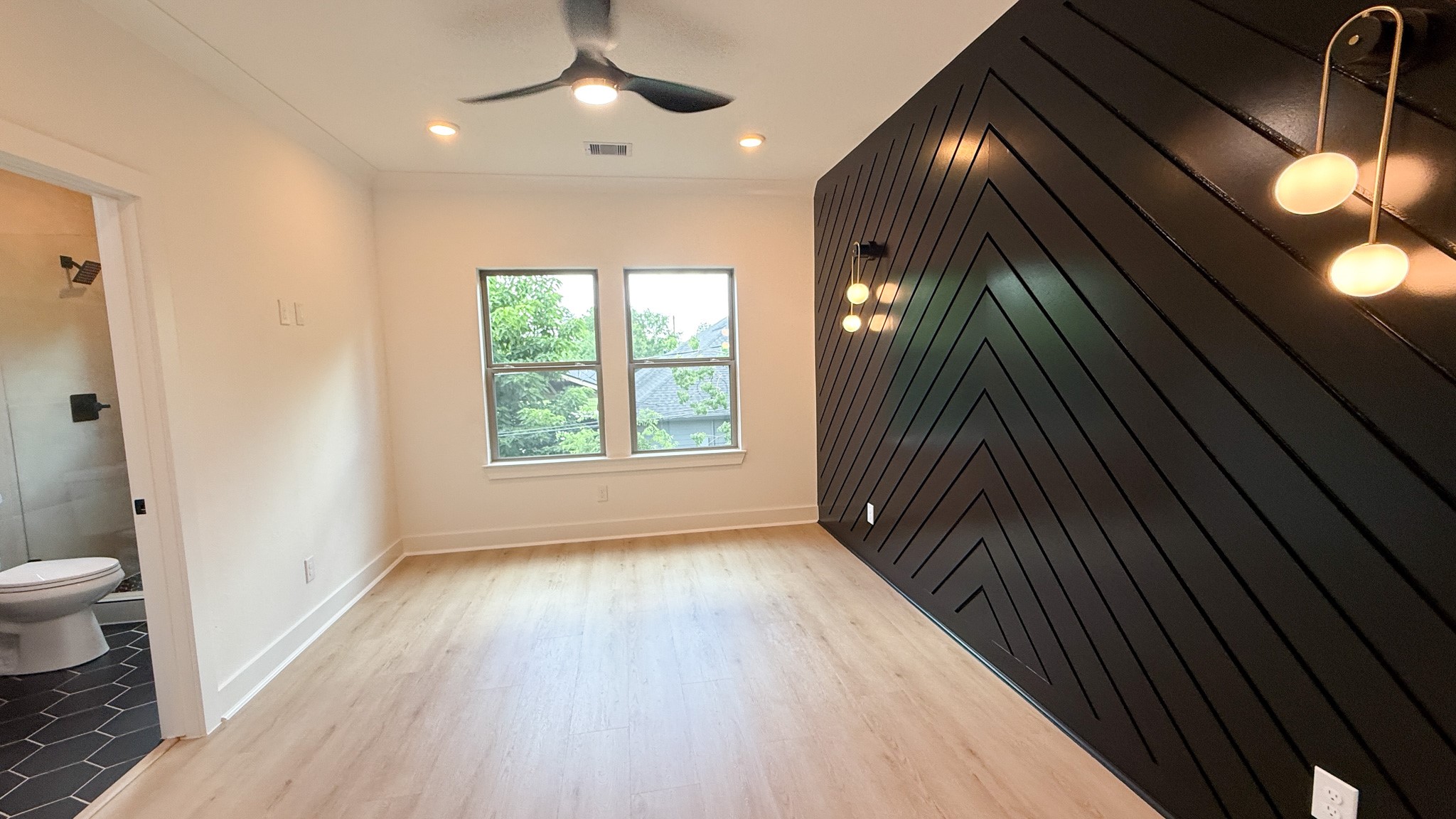 5414 Ina Street Houston, TX 77028 - Photo 8 of 19