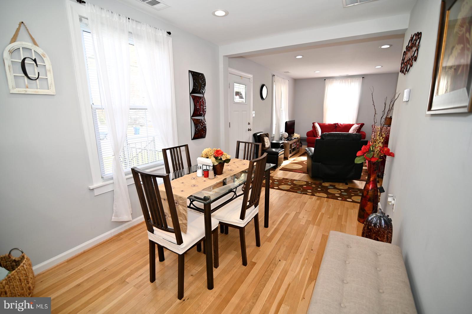 6711 Larkspur Road Morningside, MD 20746 - Photo 13 of 50 DINING ROOM