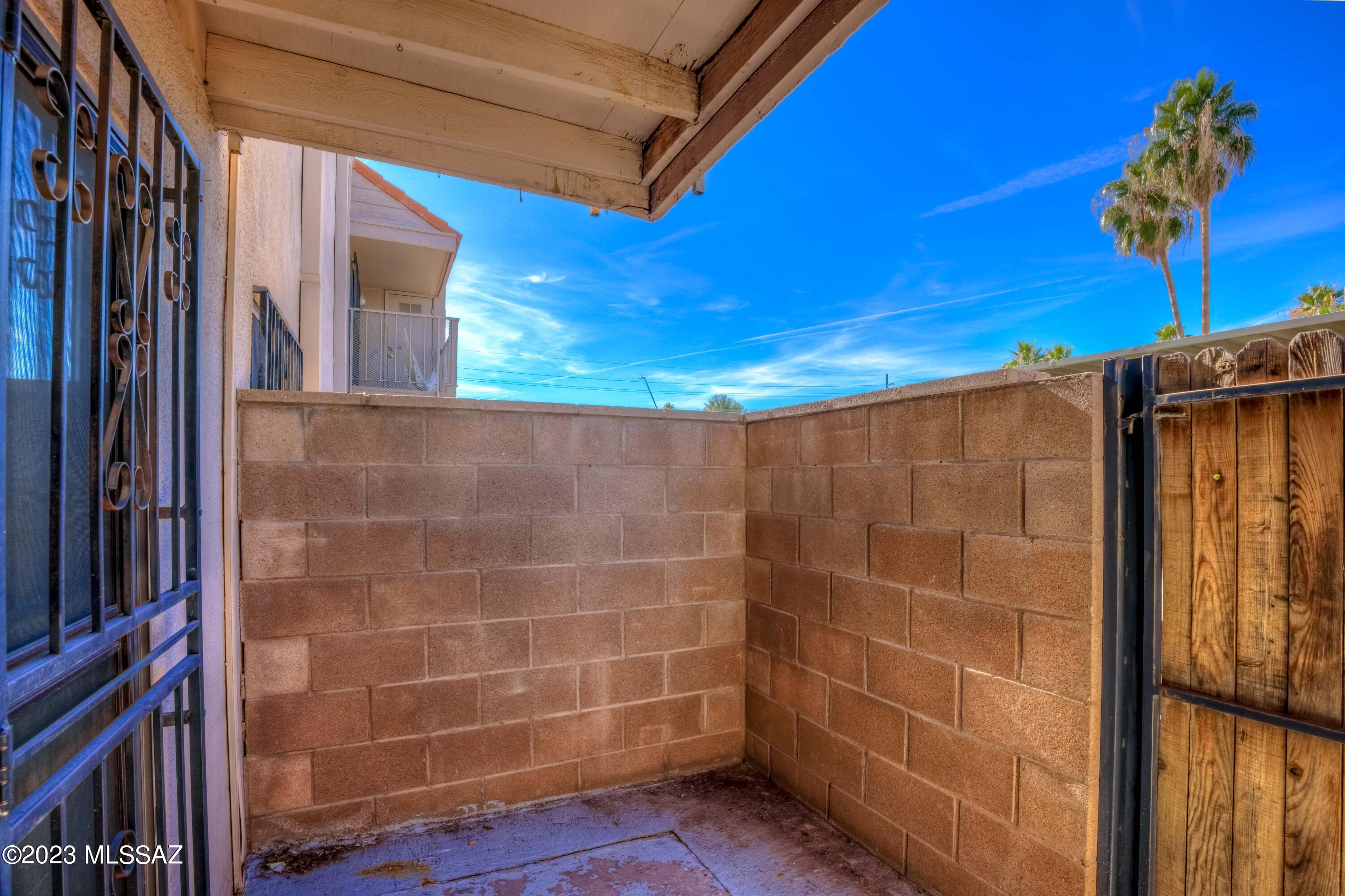 6635 East Golf Links Road, Unit 3 Tucson, AZ 85730 - Photo 32 of 33