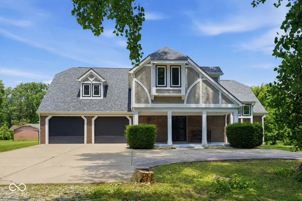 $695,000 | 8536 Bradford Road, Avon, IN 46123