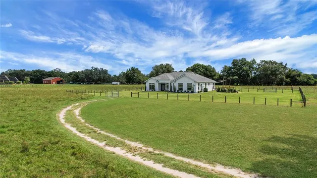 $1,200,000 | 10757 County Road 223, Oxford, FL 34484