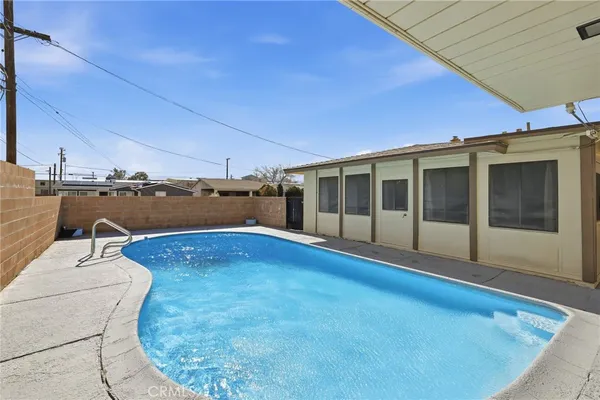 $299,000 | 416 West Jean Avenue, Ridgecrest, CA 93555