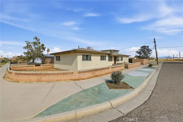 $299,000 | 416 West Jean Avenue, Ridgecrest, CA 93555