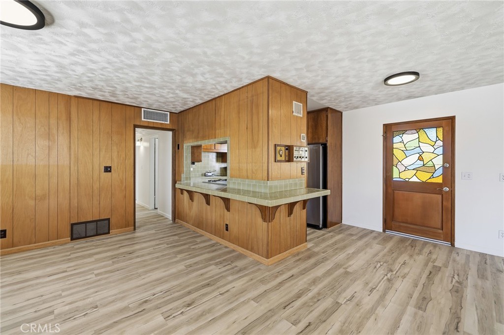 416 West Jean Avenue Ridgecrest, CA 93555 - Photo 5 of 41