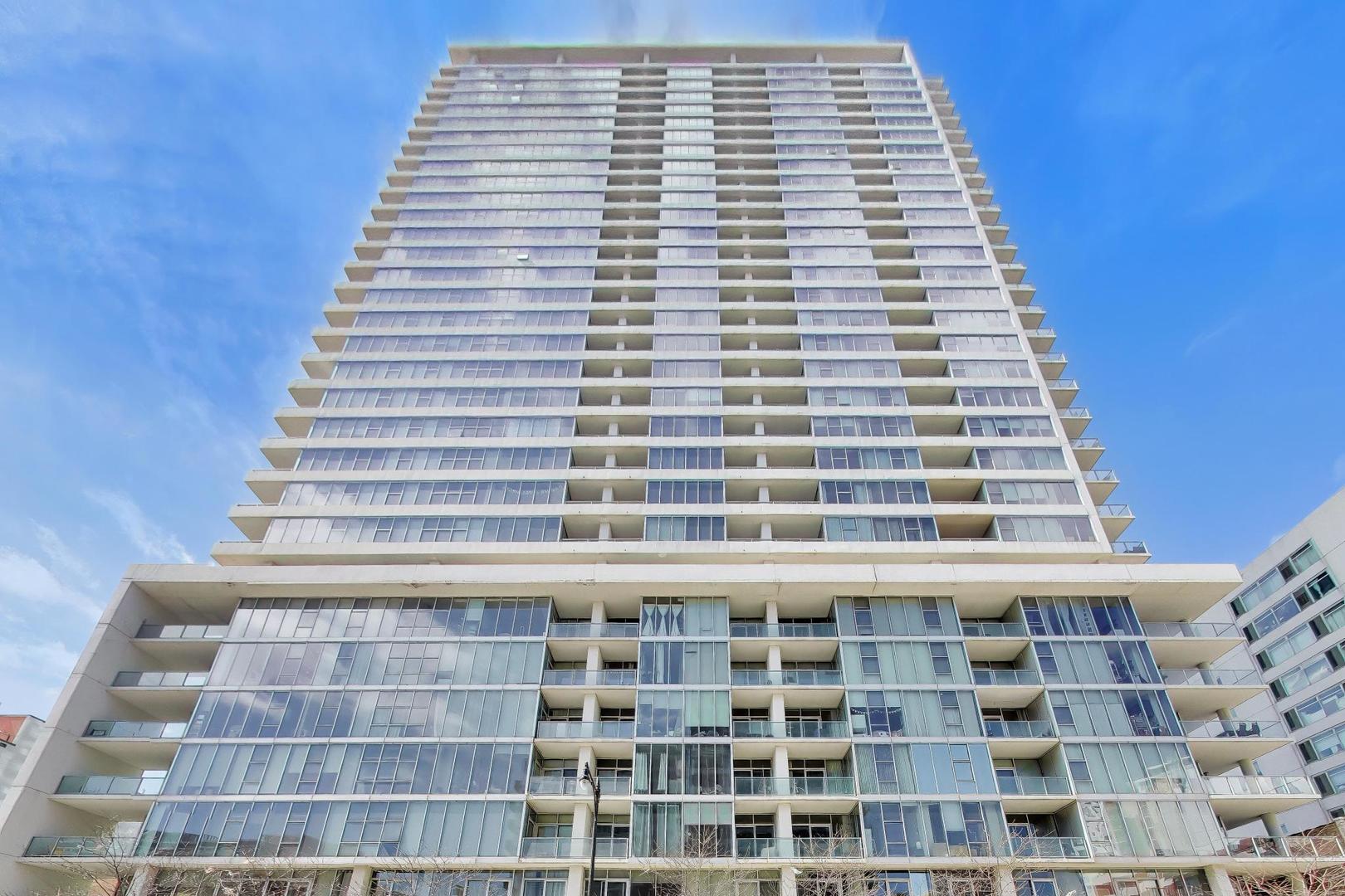 1720 South Michigan Avenue, Unit 902 Chicago, IL 60616 - Photo 2 of 32