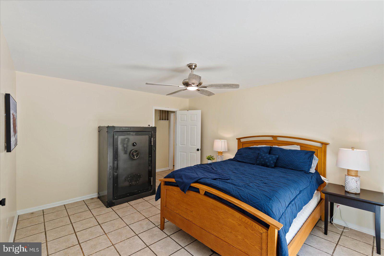 145 Meadows Road Fredericksburg, VA 22406 - Photo 18 of 51 Gallery Image 18