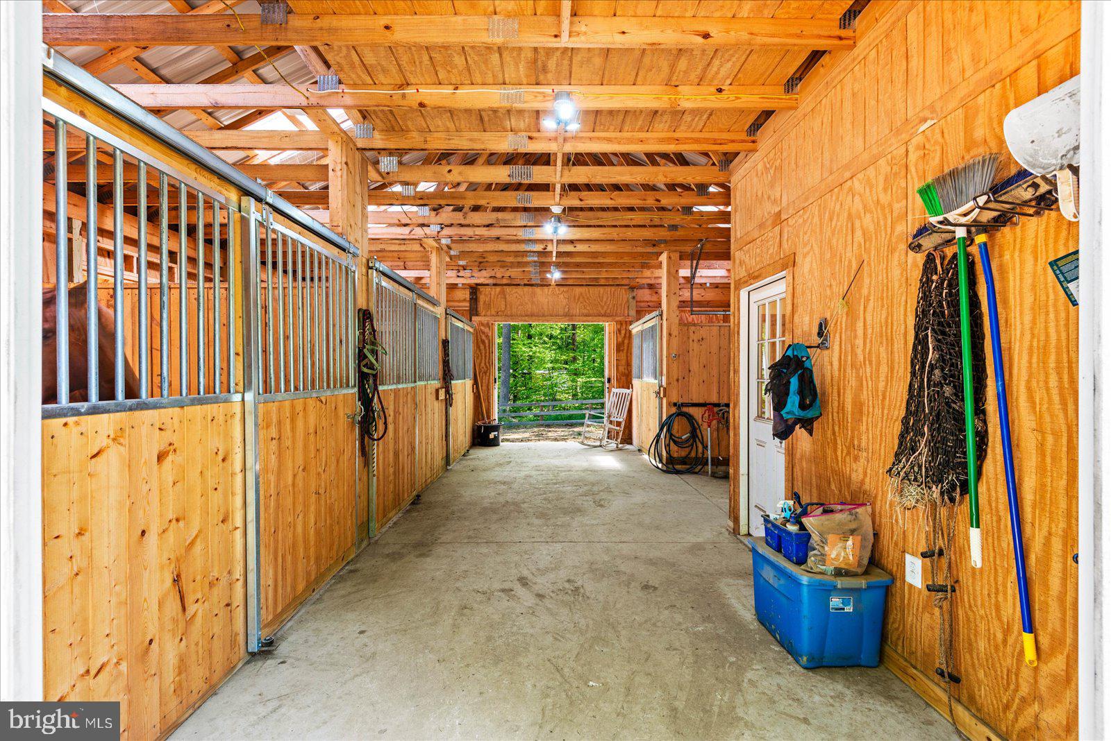 145 Meadows Road Fredericksburg, VA 22406 - Photo 33 of 51 Gallery Image 33