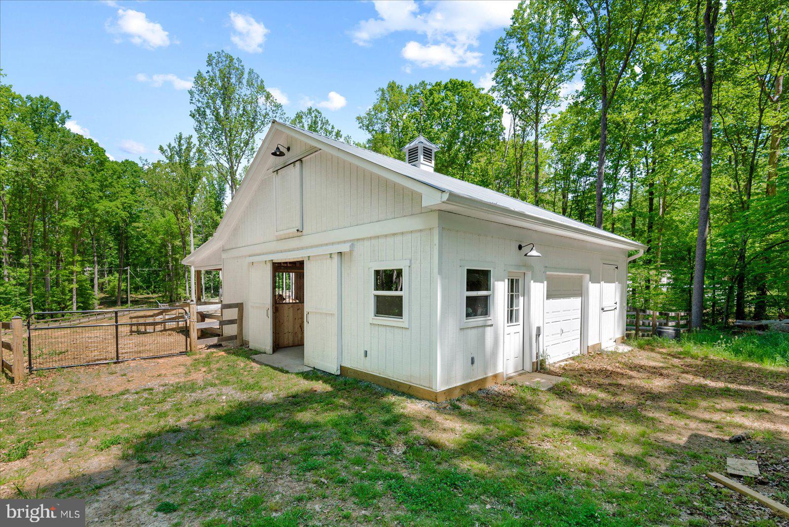 145 Meadows Road Fredericksburg, VA 22406 - Photo 34 of 51 Gallery Image 34