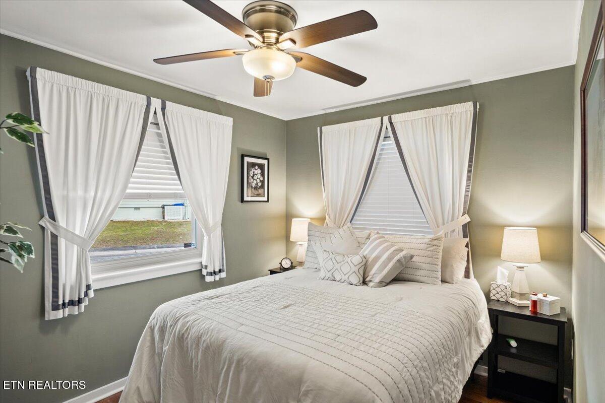 106 West Pawley Road Oak Ridge, TN 37830 - Photo 18 of 42 18-Bedroom 2