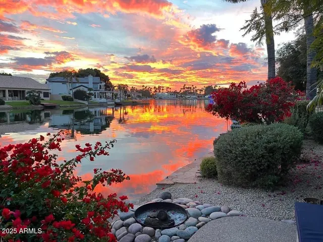 $1,150,000 | 1819 East Catamaran Drive, Gilbert, AZ 85234