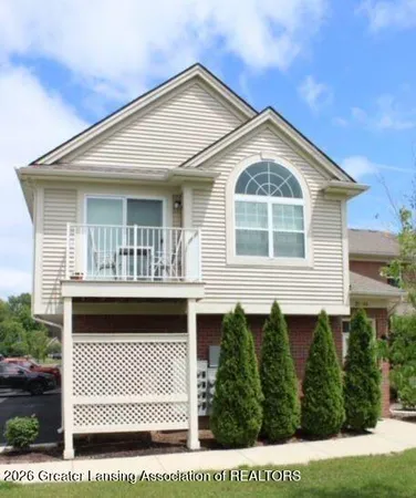 $255,000 | 28248 South Pointe Lane, New Baltimore, MI 48051