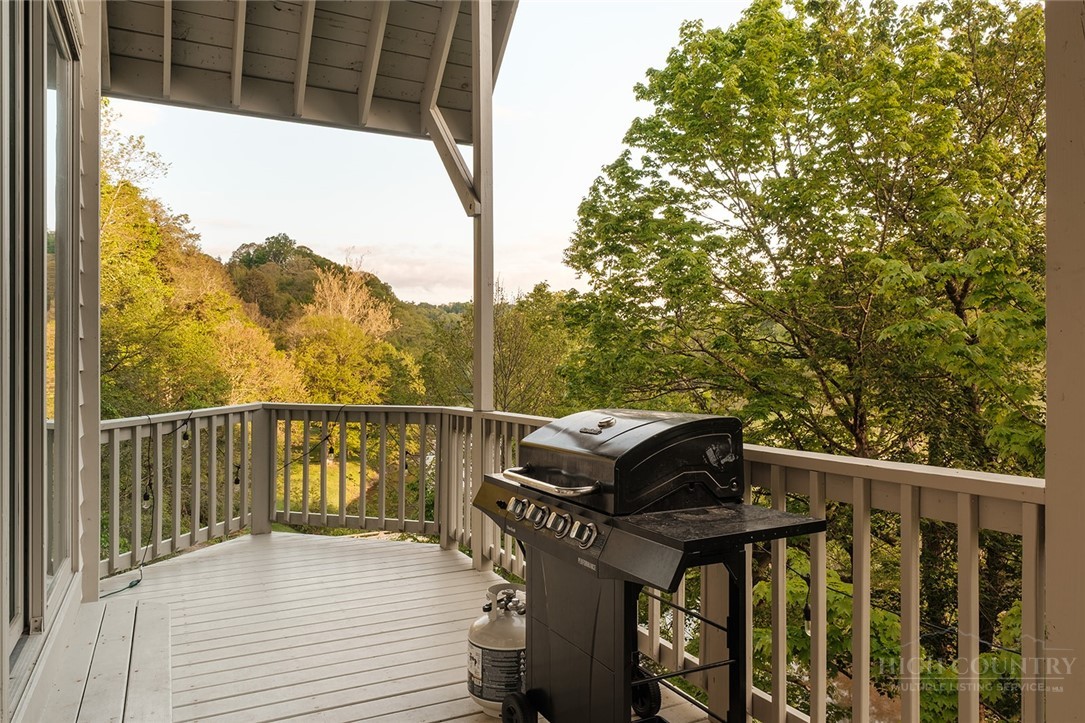 193 Riverview Road Boone, NC 28607 - Photo 8 of 46 Gallery Image 8
