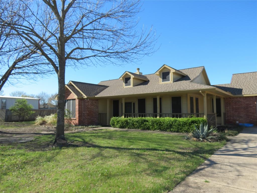 109 Country View Lane Fate, TX 75189 - Photo 1 of 24 a front view of a house with garden