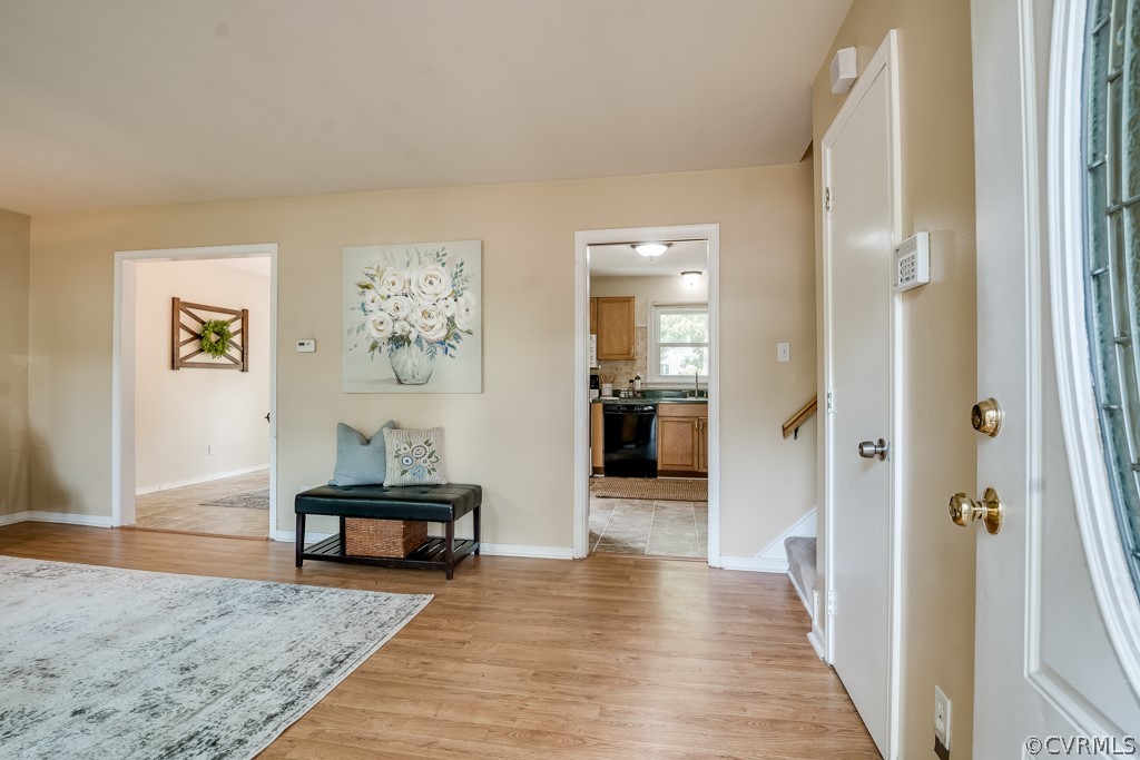 11160 Olympic Road Richmond, VA 23235 - Photo 5 of 41 Gallery Image 5