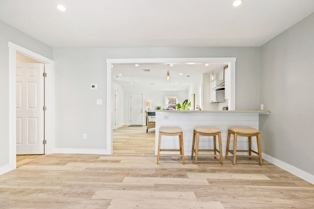 15 Edward Road Marshfield, MA 02050 - Photo 9 of 24 Gallery Image 9
