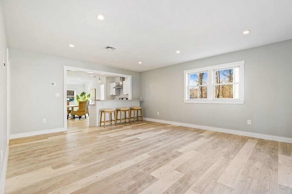 15 Edward Road Marshfield, MA 02050 - Photo 10 of 24 Gallery Image 10