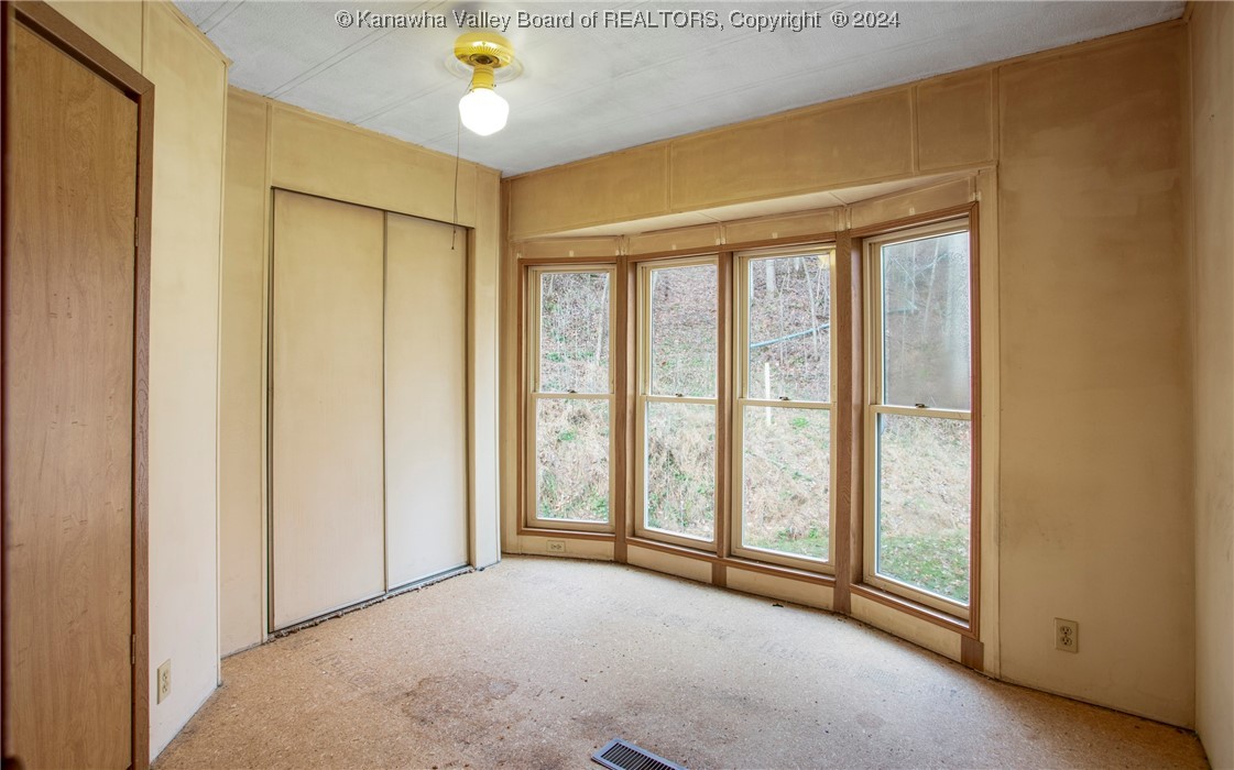 33 Fox Chase Road Alum Creek, WV 25003 - Photo 27 of 29 Gallery Image 27