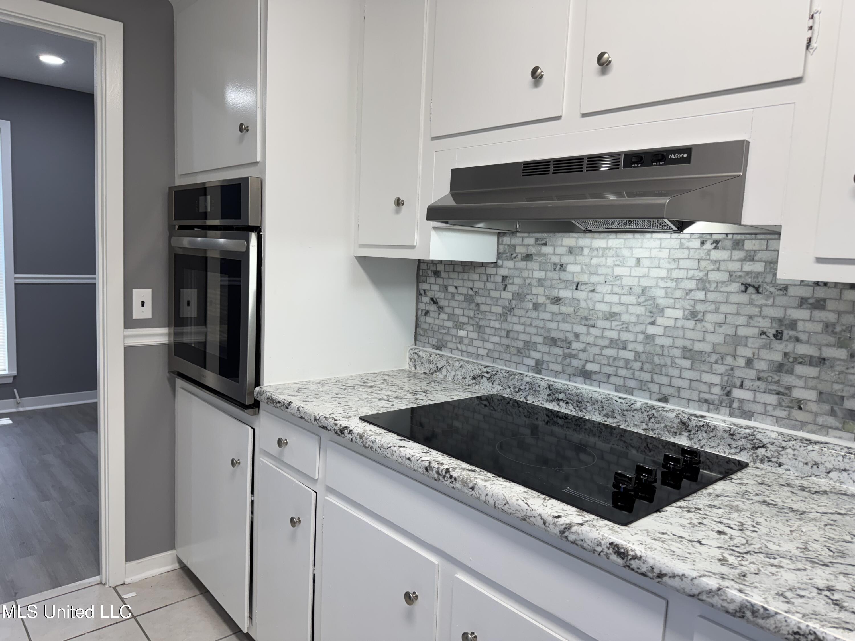 1470 Vernon Circle Jackson, MS 39204 - Photo 10 of 30 IMG_1392