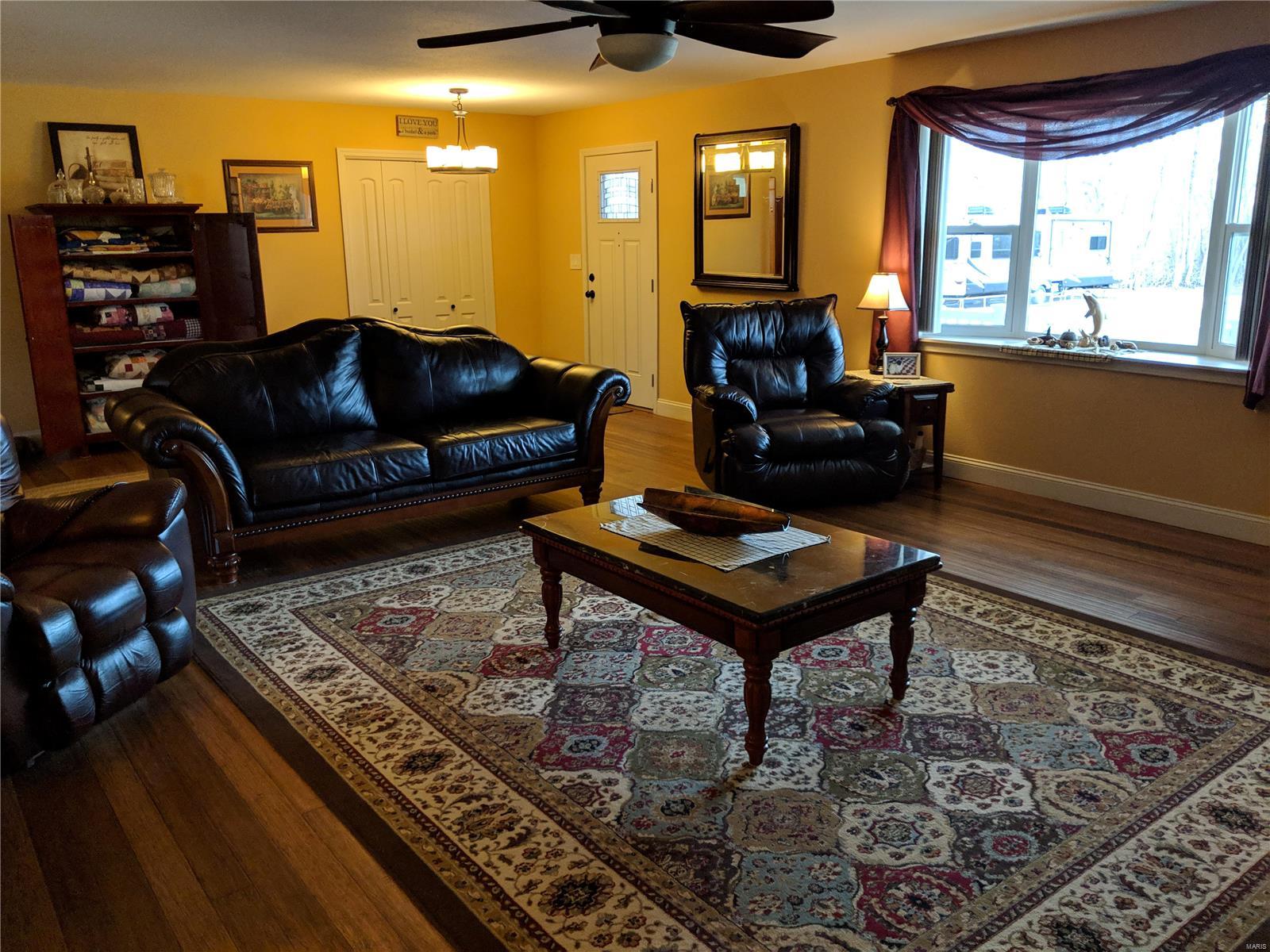 11496 Summerville Road Sparta, IL 62286 - Photo 4 of 48