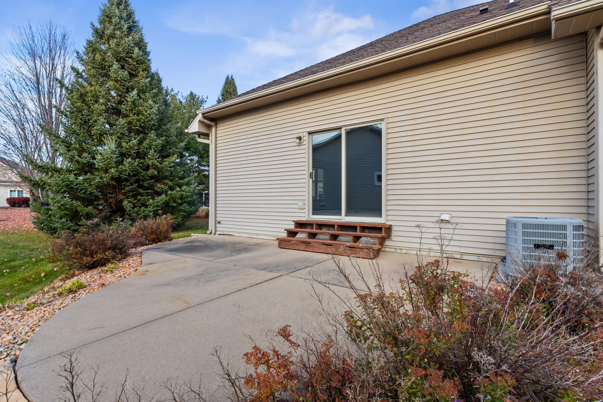 118 Quail Circle Hudson, WI 54016 - Photo 25 of 32