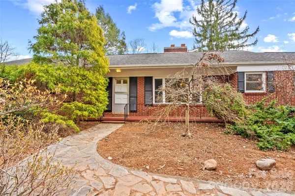 $400,000 | 474 North Main Street, Mars Hill, NC 28754