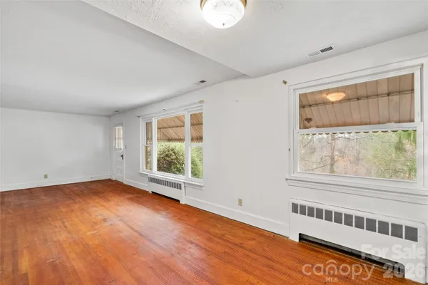 $400,000 | 474 North Main Street, Mars Hill, NC 28754
