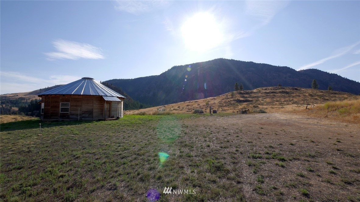 49 Doe Haven Road Twisp, WA 98856 - Photo 3 of 25