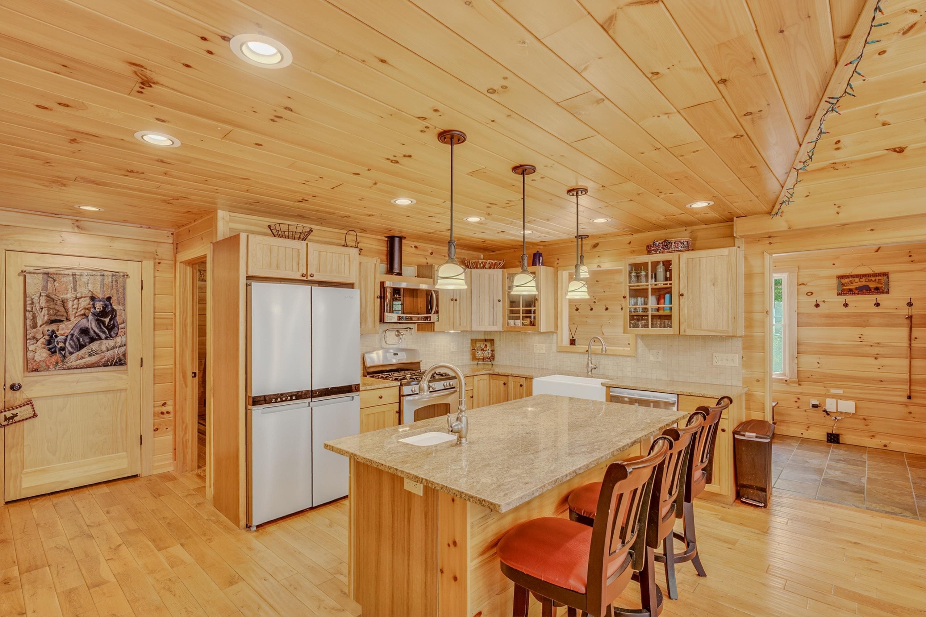 1560 Cherry Valley Road Bethlehem, NH 03574 - Photo 12 of 56