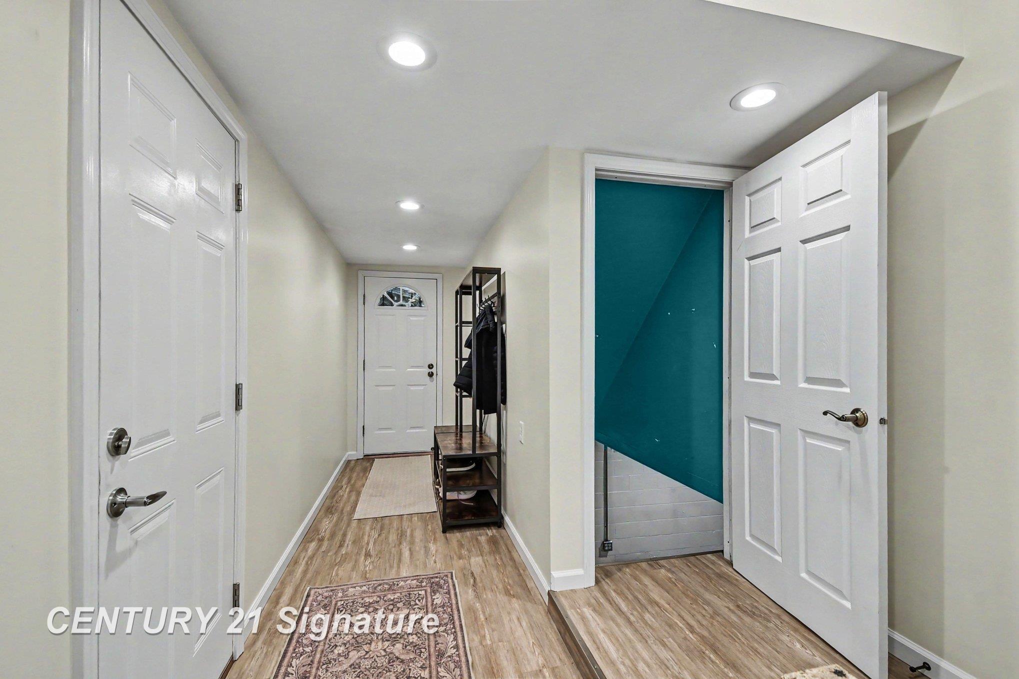 772 Midland Road Bay City, MI 48706 - Photo 4 of 30