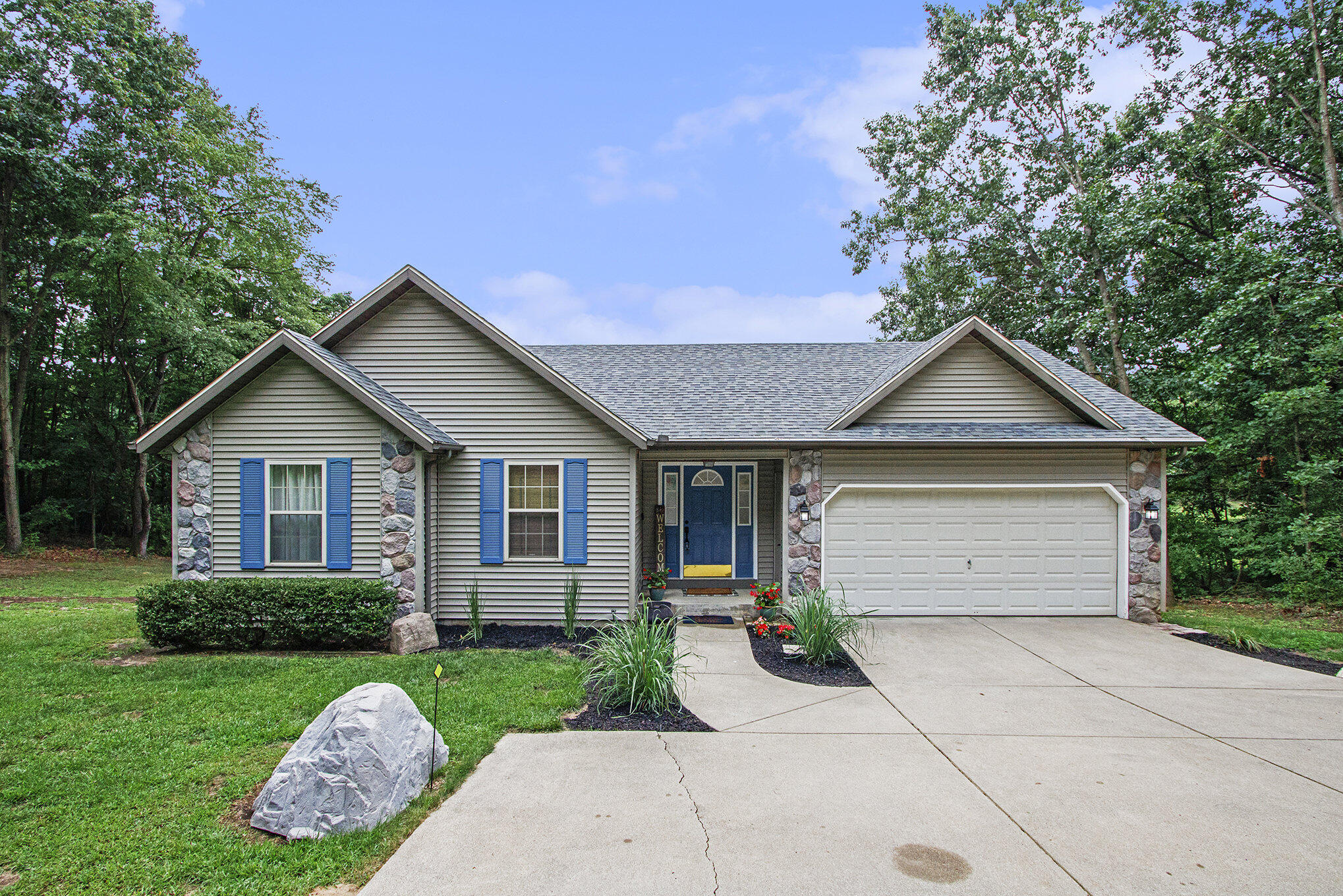 10992 Jones Road Berrien Springs, MI 49103 - Photo 1 of 31 002_img_0756