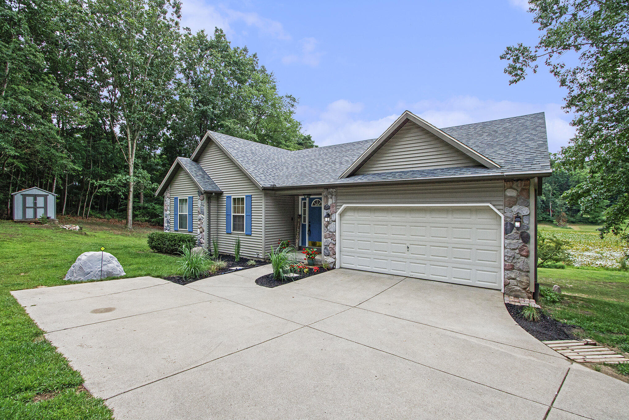 10992 Jones Road Berrien Springs, MI 49103 - Photo 27 of 31 005_img_0753
