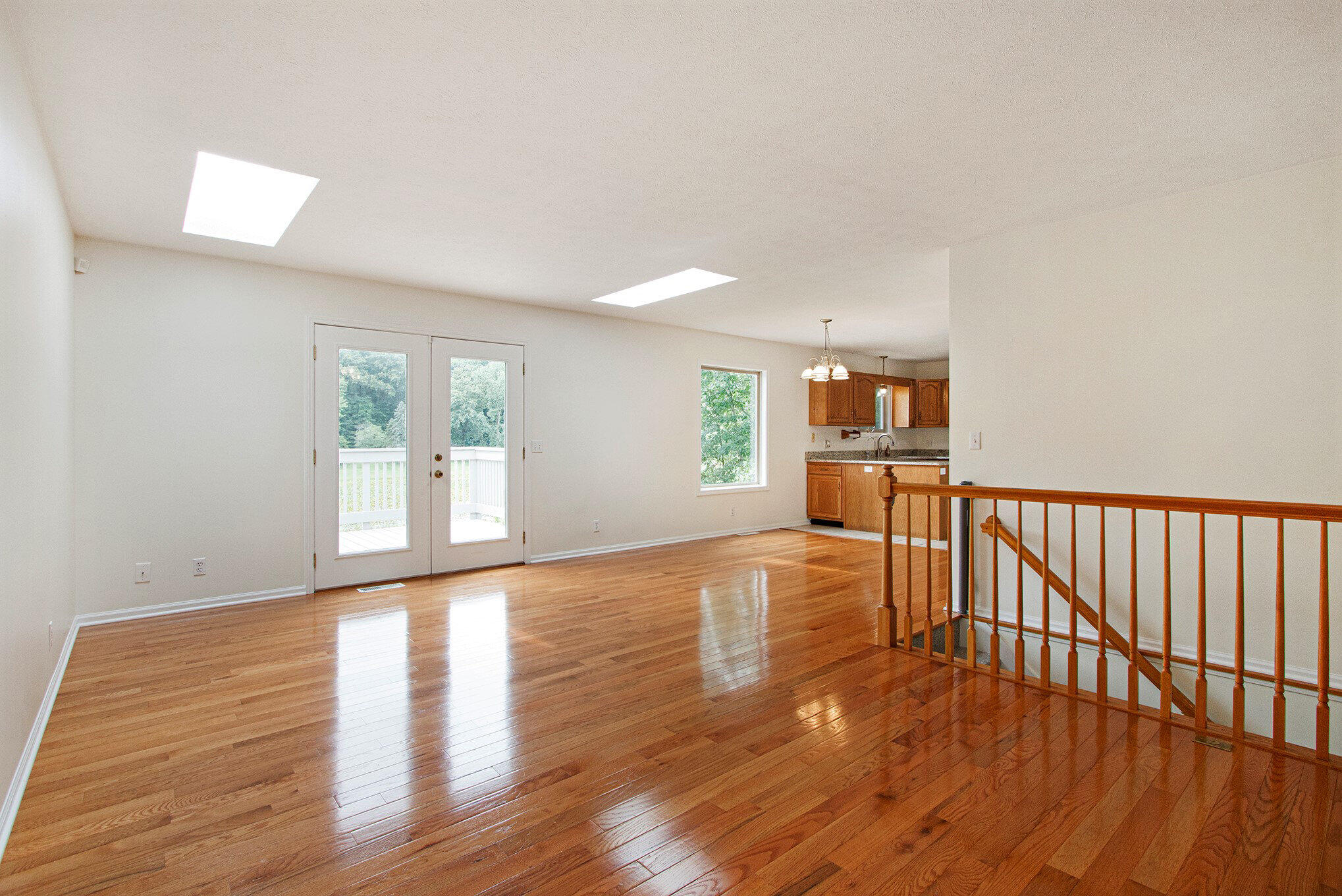 10992 Jones Road Berrien Springs, MI 49103 - Photo 3 of 31 007_img_0705