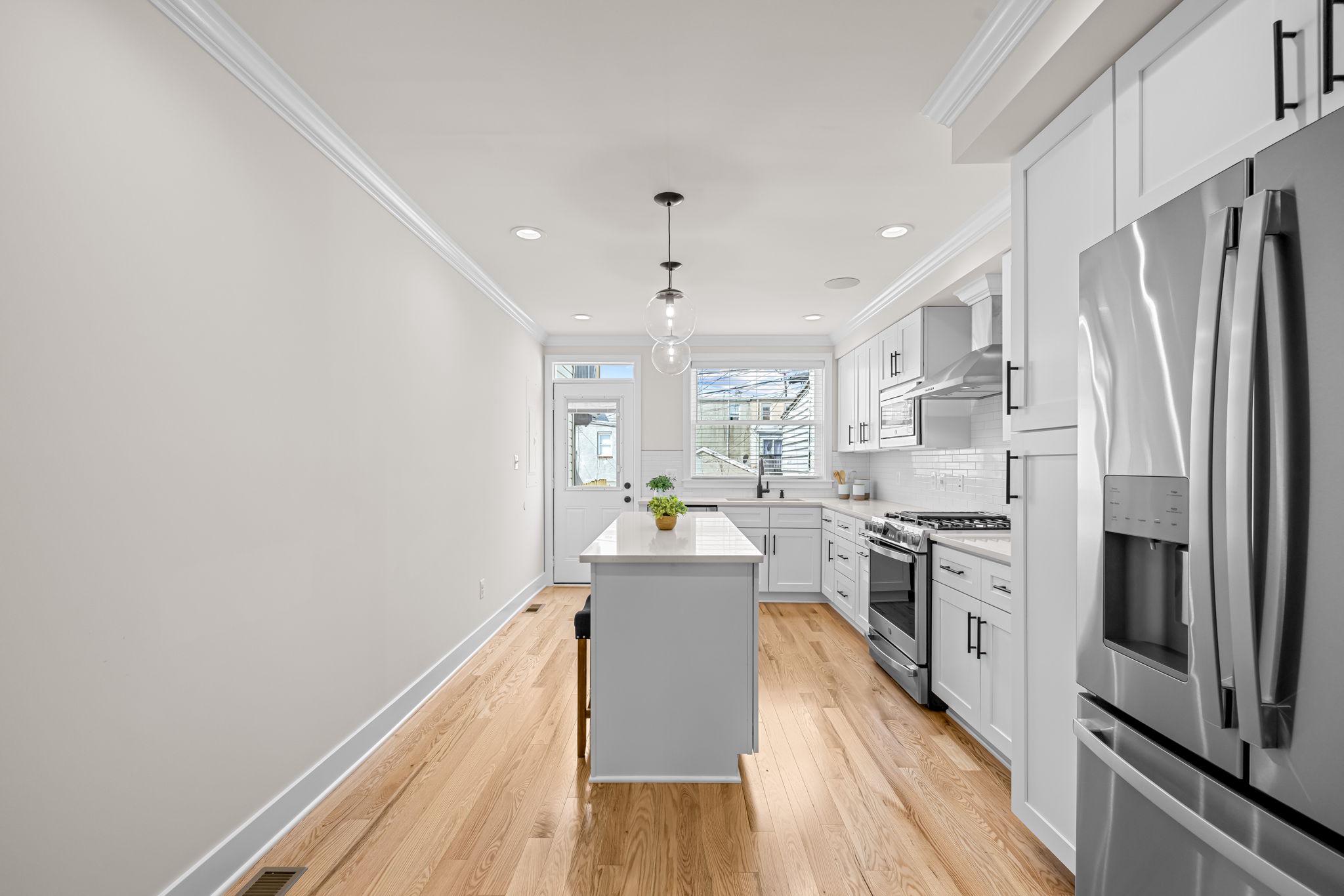 22 South Castle Street Baltimore, MD 21231 - Photo 9 of 32