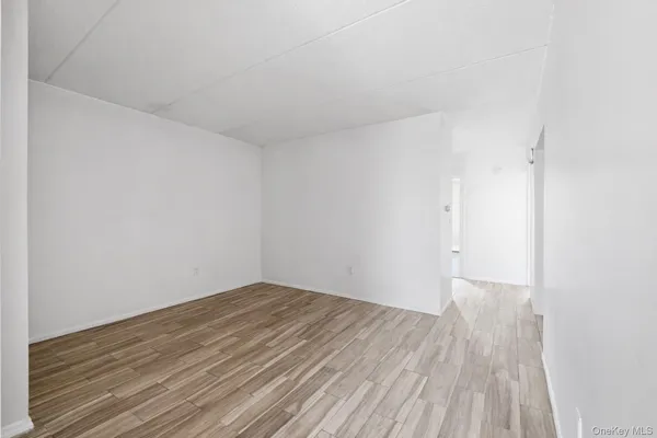 $3,100 | 426 East 159th Street | Melrose