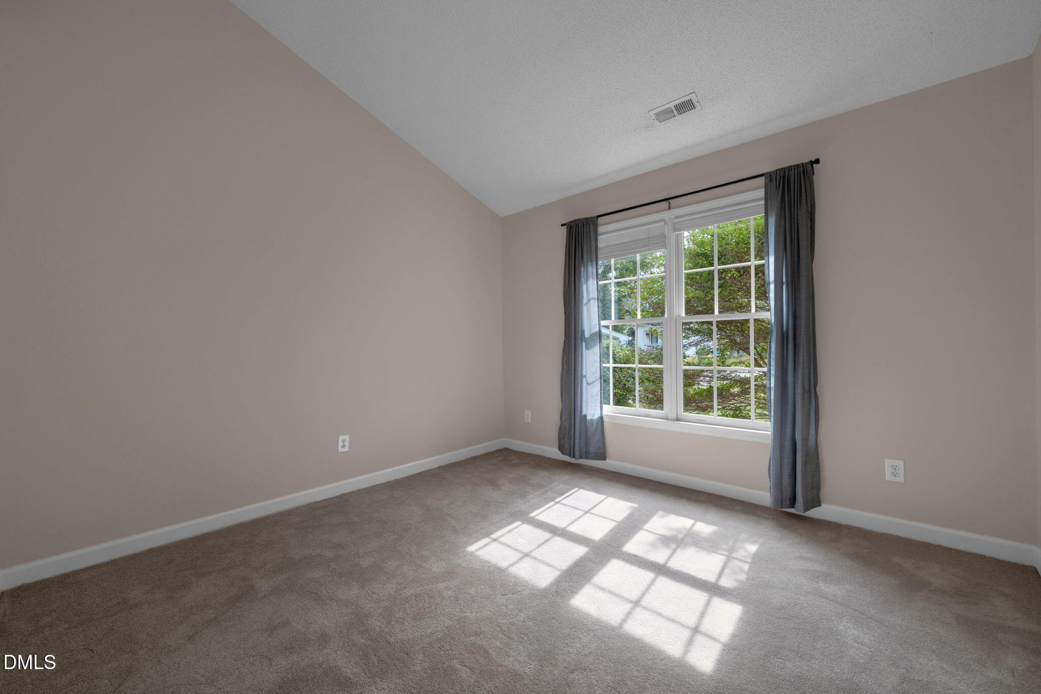 16 Quail Hunt Circle Durham, NC 27712 - Photo 30 of 61 a view of empty room with window