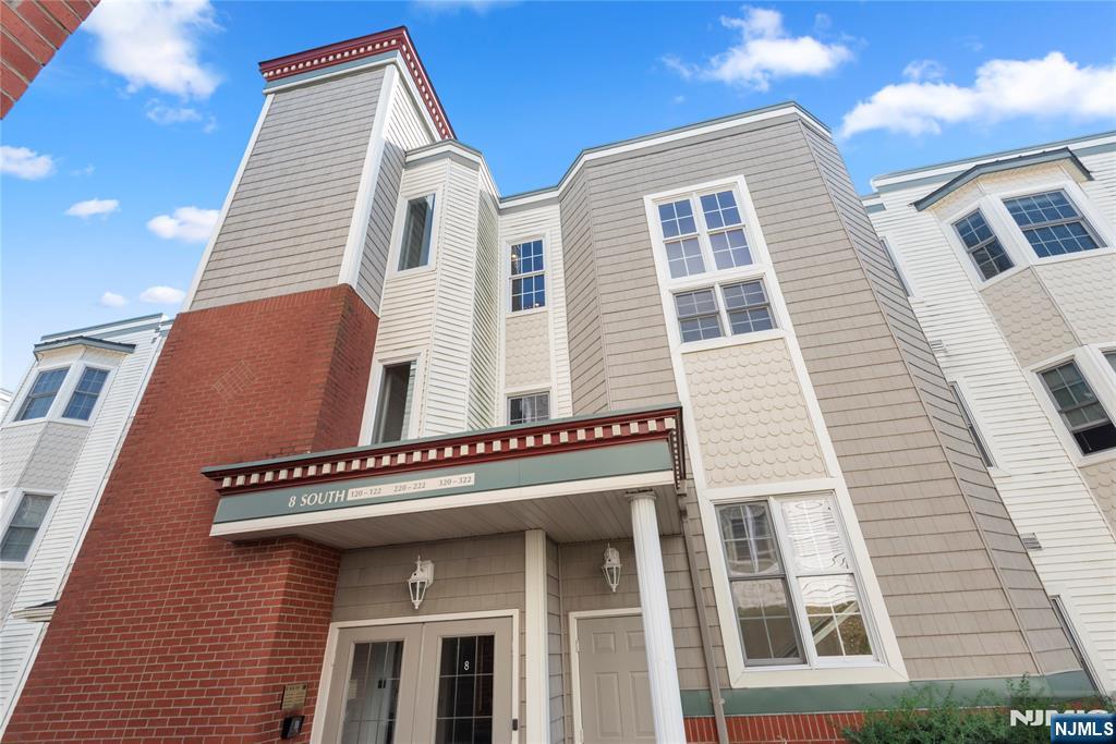 121 The Promenade, Unit 121122 Edgewater, NJ 07020 - Photo 26 of 26