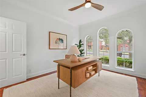 $765,000 | 4030 Shavano Drive, Austin, TX 78749